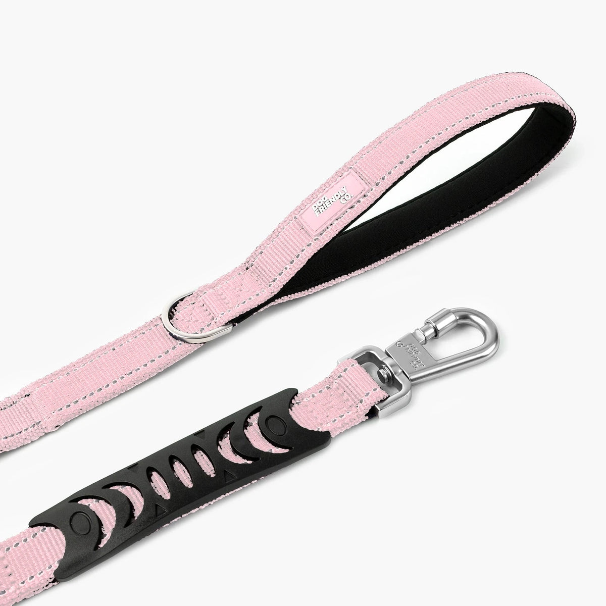Close-up of the padded handle, clip and bungee grip of the Sakura bungee leash